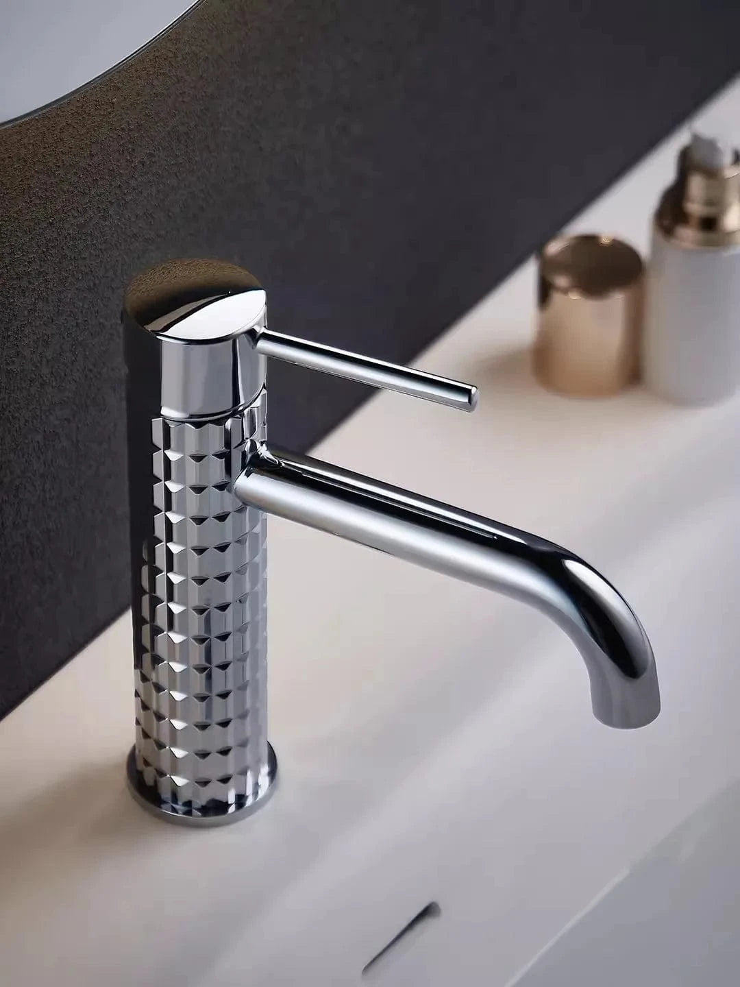 Robinet Lavabo Doré Mitigeo