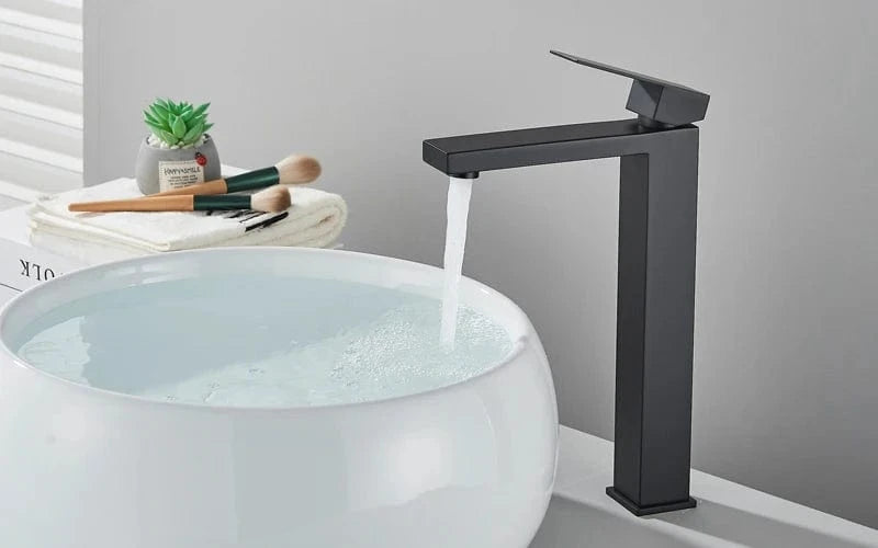 Robinet Lavabo Noir Mitigeo